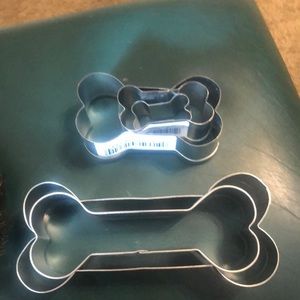 Brand New five graduating sizes Perfect for dog biscuits or cookies heavy duty